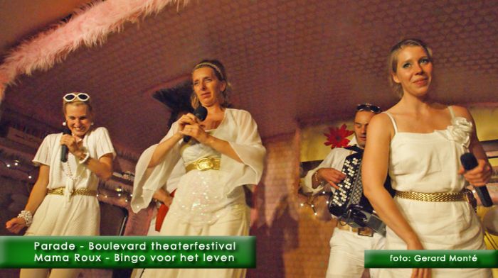 montE6954- mama roux bingo-  web 2010