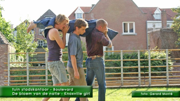 montE6986- boulevard knoxville girl-  web 2010