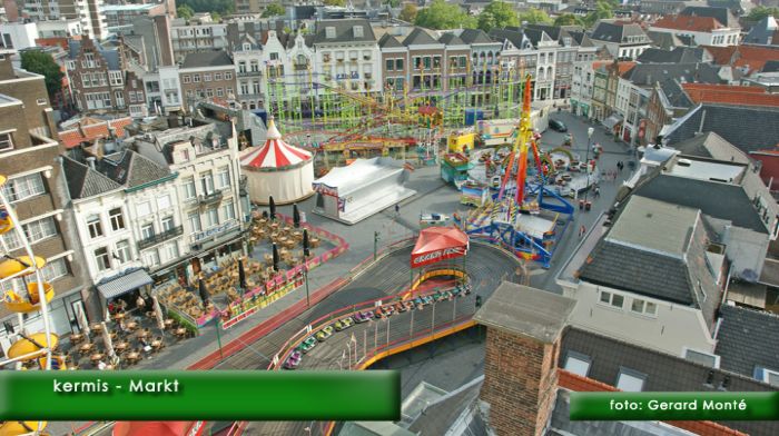 montE7101- kermis markt van boven-  web 2010