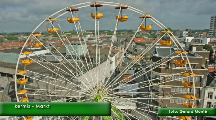 montE7103- kermis markt van boven-  web 2010