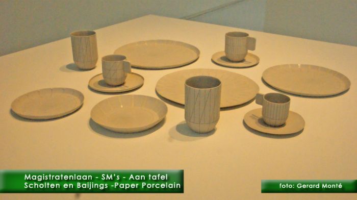 montE7118- sm-s aan tafel-  web 2010