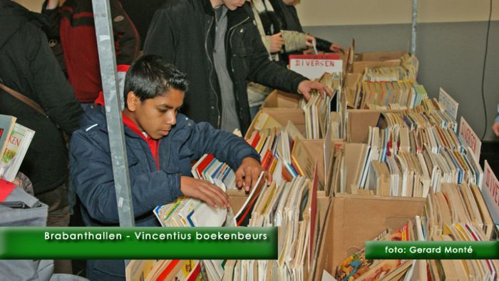 0montE8107- vincentius boekenbeurs-  web 2011