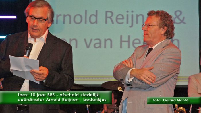0montE8940- feest 10 jaar BBS + afscheid-  web 2011