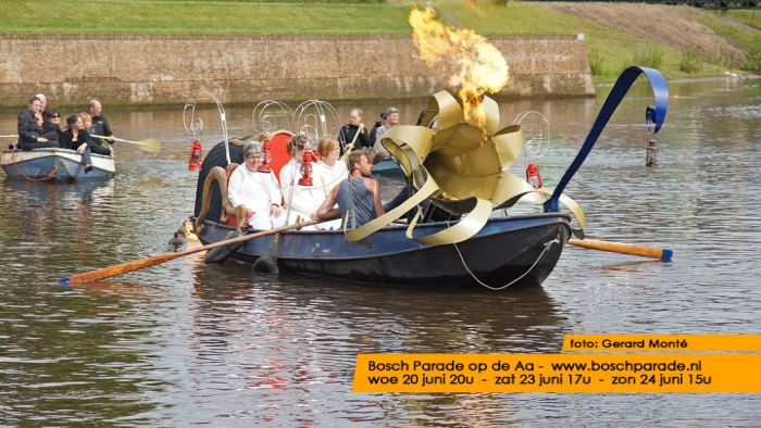 montE12304- boschparade generale-  web 2012