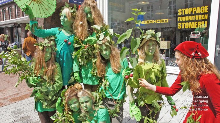 DSC08543-  Antoniegaarde verwenzorgdag kersenboom - foto GerardMontE - web