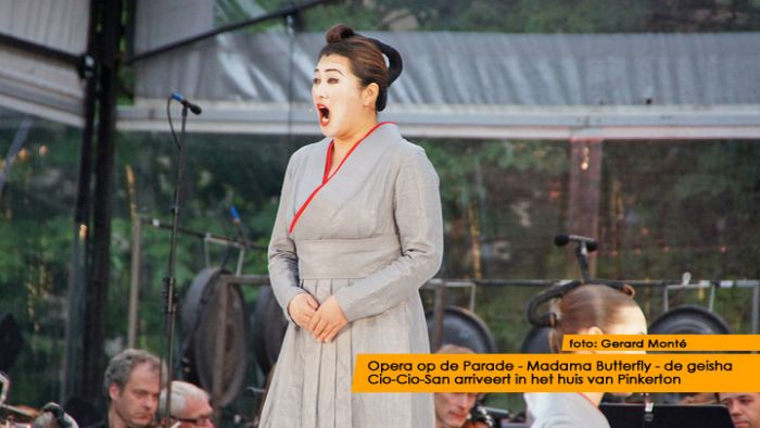 montE12475- opera parade madama Butterfly-  web 2012