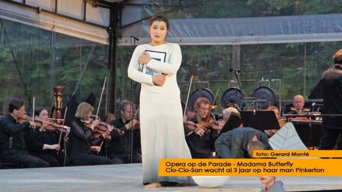 montE12488- opera parade madama Butterfly-  web 2012