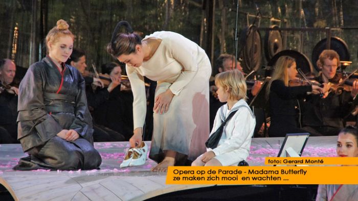 montE12497- opera parade madama Butterfly-  web 2012