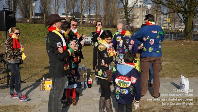 DSC09740-  carnaval oeteldonk sortiebrug citadel geopend- 16feb2015 - foto GerardMontE web