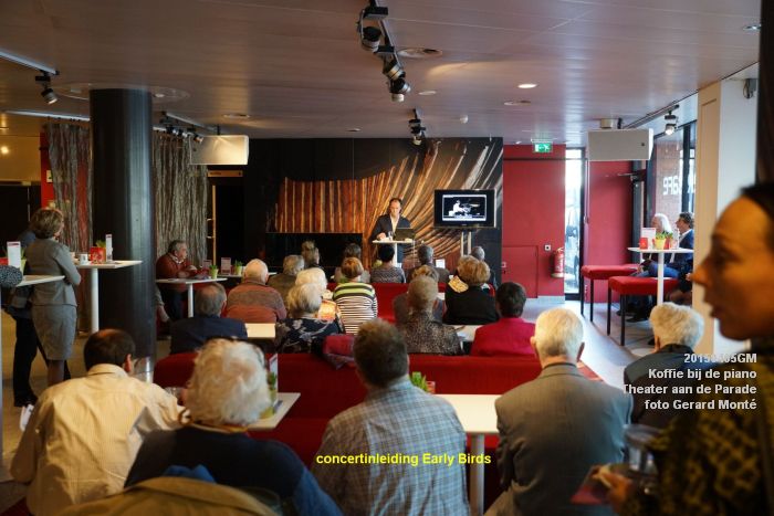 DSC07997- koffie bij de piano ThadP - 5apr2015 -  foto GerardMontE web