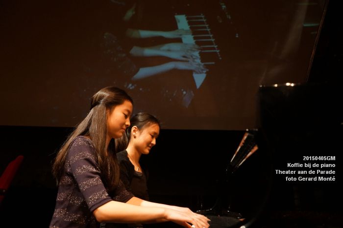 DSC08031- koffie bij de piano ThadP - 5apr2015 -  foto GerardMontE web