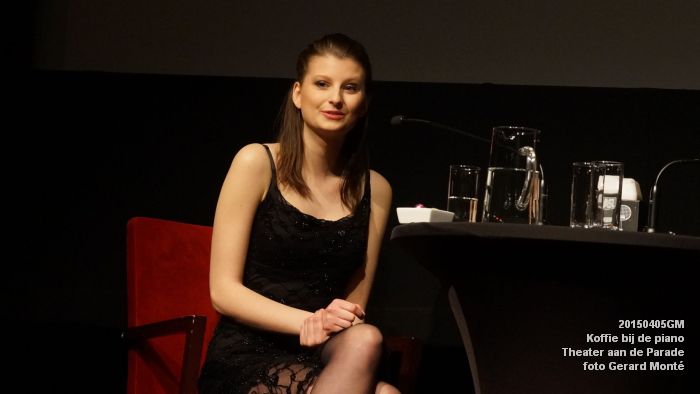 DSC08078- koffie bij de piano ThadP - 5apr2015 -  foto GerardMontE web