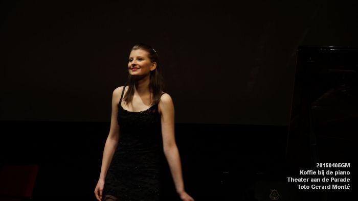 DSC08093- koffie bij de piano ThadP - 5apr2015 -  foto GerardMontE web