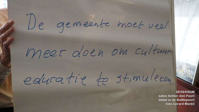 DSC00266- salon Achter den Poort - debat in de Knillispoort - 19apr2015 - foto GerardMontE web