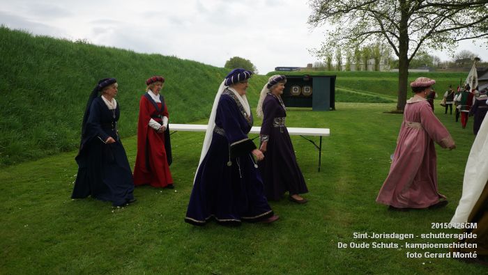 eDSC03384- Sint-Jorisdagen schuttersgilde De Oude Schuts - Stadspijpers - 26apr2015 - foto GerardMontE web