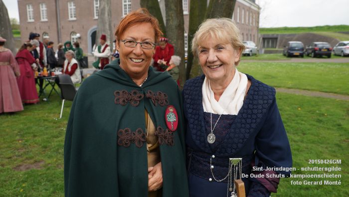 eDSC03446- Sint-Jorisdagen schuttersgilde De Oude Schuts - Stadspijpers - 26apr2015 - foto GerardMontE web