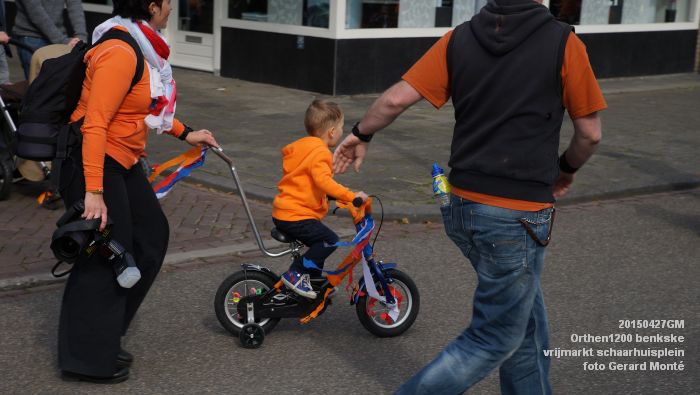 DSC03511- Orthen 1200 benkske vrijmarkt schaarhuisplein - 27apr2015 - foto GerardMontE web