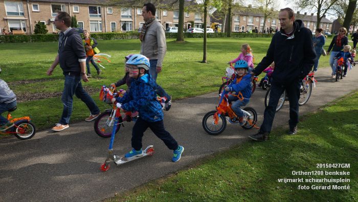 DSC03523- Orthen 1200 benkske vrijmarkt schaarhuisplein - 27apr2015 - foto GerardMontE web