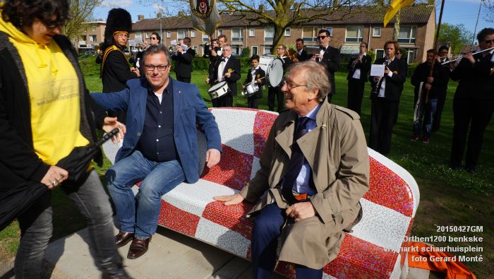 DSC03562- Orthen 1200 benkske vrijmarkt schaarhuisplein - 27apr2015 - foto GerardMontE web