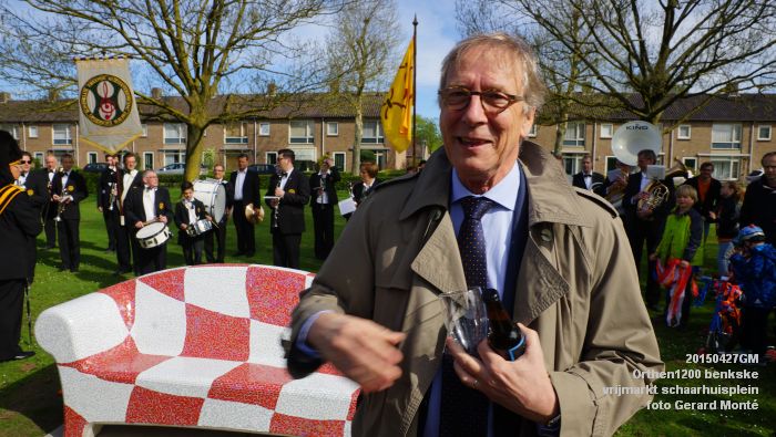 DSC03573- Orthen 1200 benkske vrijmarkt schaarhuisplein - 27apr2015 - foto GerardMontE web