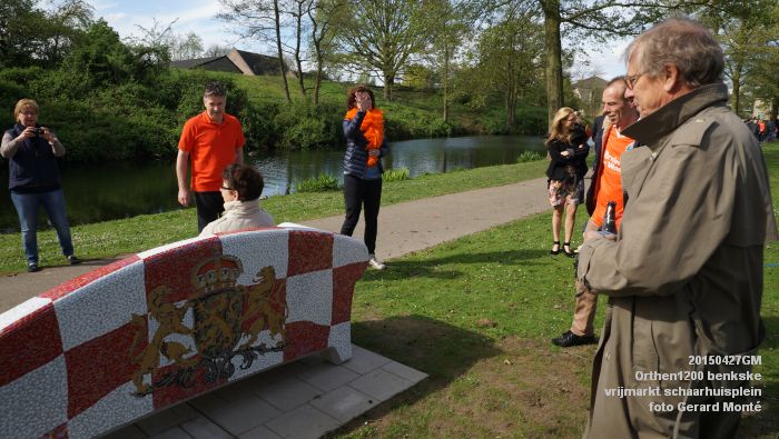 DSC03586- Orthen 1200 benkske vrijmarkt schaarhuisplein - 27apr2015 - foto GerardMontE web