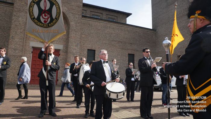 DSC03593- Orthen 1200 benkske vrijmarkt schaarhuisplein - 27apr2015 - foto GerardMontE web