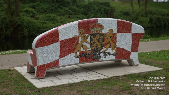 eDSC03455- Orthen 1200 benkske vrijmarkt schaarhuisplein - 27apr2015 - foto GerardMontE web