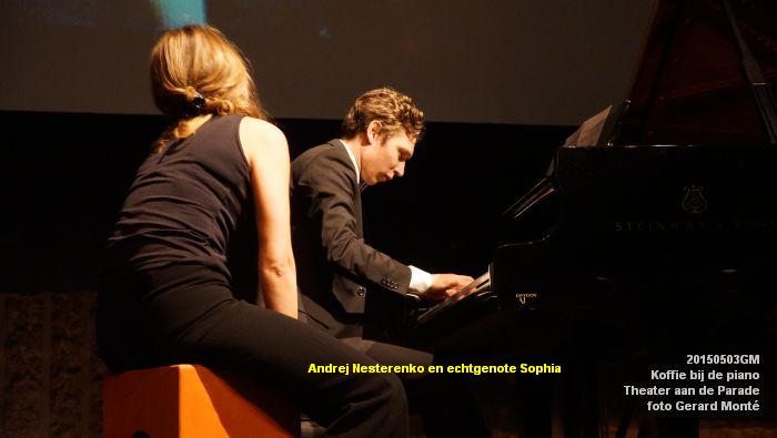 cDSC04483- Koffie bij de piano ThadP - 3mei2015 -  foto GerardMontE web t