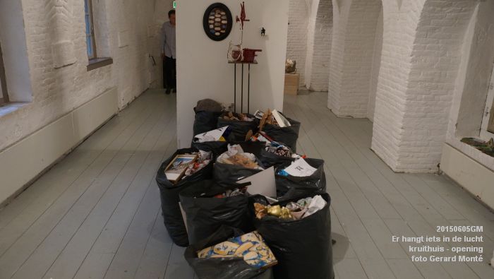 DSC00775- stok kruithuis opening Er hangt iets in de lucht - 5juni2015 - foto GerardMontE web