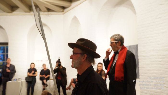 DSC00882- stok kruithuis opening Er hangt iets in de lucht - 5juni2015 - foto GerardMontE web