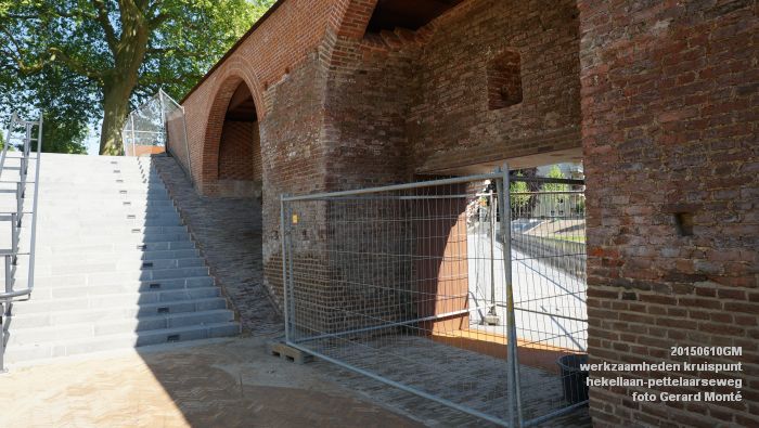 DSC01936- werkzaamheden kruispunt hekellaan-pettelaarseweg - 10juni2015 - foto GerardMontE web