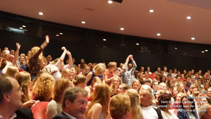 DSC00234- Tom Odems Cultuur Fonds-avond in ThadP - 17juni2015 - foto GMontE dia