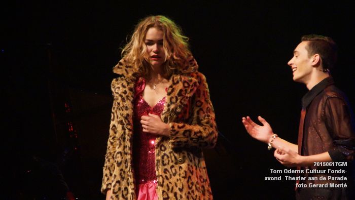 DSC00296- Tom Odems Cultuur Fonds-avond in ThadP - 17juni2015 - foto GMontE dia