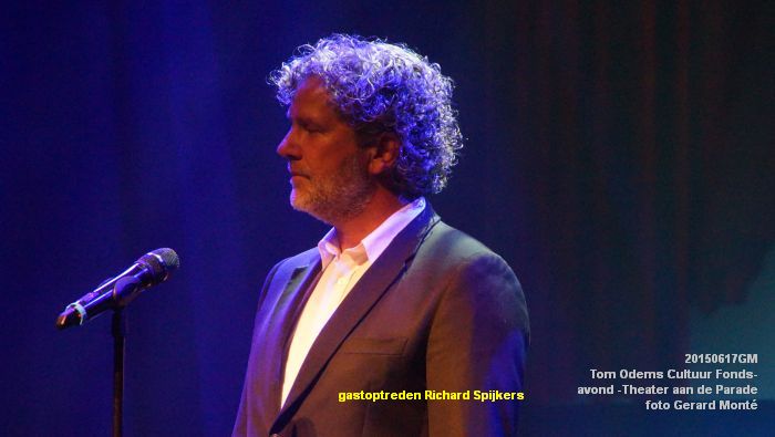 DSC00411- Tom Odems Cultuur Fonds-avond in ThadP - 17juni2015 - foto GMontE dia