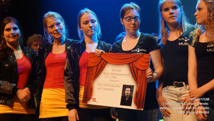 DSC00447- Tom Odems Cultuur Fonds-avond in ThadP - 17juni2015 - foto GMontE dia