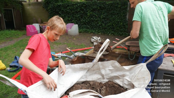 DSC02279- groot tuighuis - archeohotspot - poep van vroeger - 24juni2015 - foto GerardMontE web