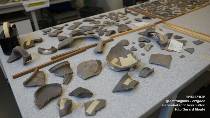 DSC02295- groot tuighuis - archeohotspot - poep van vroeger - 24juni2015 - foto GerardMontE web