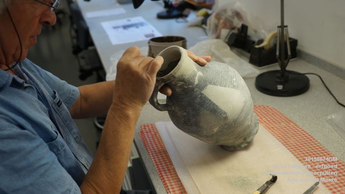 DSC02297- groot tuighuis - archeohotspot - poep van vroeger - 24juni2015 - foto GerardMontE web