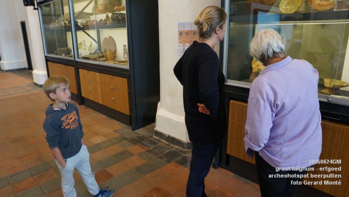 DSC02309- groot tuighuis - archeohotspot - poep van vroeger - 24juni2015 - foto GerardMontE web