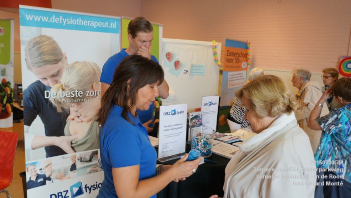 eDSC00862- Zomerschool55+ Zuiderparkweg zomerschoolmarkt - In de Roos - 30juli2015 - foto GerardMontE web