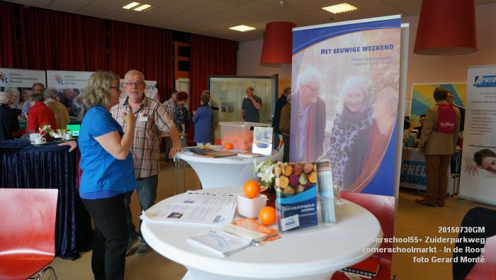eDSC00884- Zomerschool55+ Zuiderparkweg zomerschoolmarkt - In de Roos - 30juli2015 - foto GerardMontE web