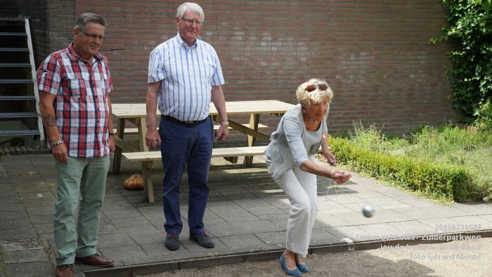 hDSC00996- Zomerschool55+ jeu de boules - Zuiderparkweg - In de Roos - 31juli2015 - foto GerardMontE web