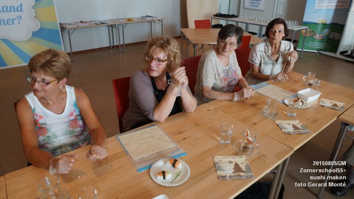 oDSC01626- Zomerschool55+ In de roos - sushi maken - 5aug2015 - foto GerardMontE web