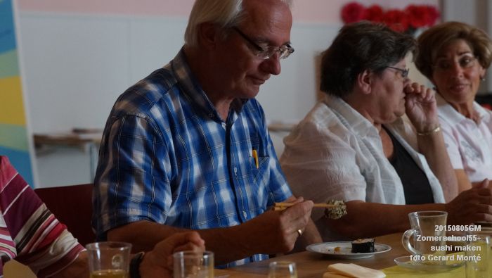 oDSC01690- Zomerschool55+ In de roos - sushi maken - 5aug2015 - foto GerardMontE web