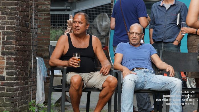 DSC05397- Het wordt weer zon dag - podium Azijnfabriek - 30aug2015 - foto GerardMontE web
