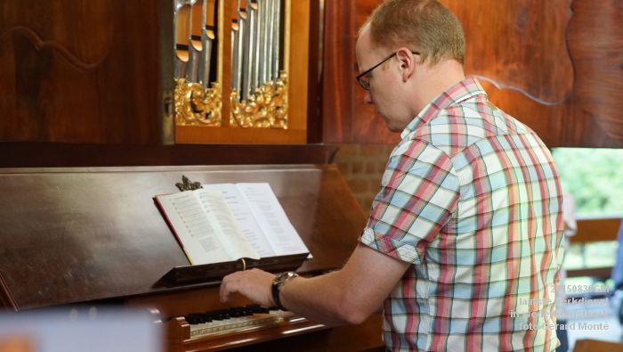 DSC04769- Laatste kerkdienst in Wederkomstkerk - 30aug2015 - foto GerardMontE web