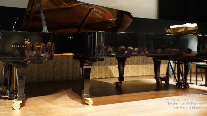 DSC06400- Koffie bij de piano - Lions club Theater aan de Parade - 6sep2015 - foto Gerard MontE web