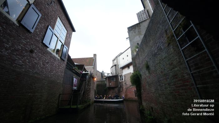 076DSC09305- Literatuur op de Binnendieze - 16sep2015 - foto GerardMontE web