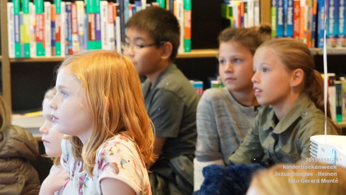 DSC04953- boekhandel Heinen kinderboekenweek Jozua Douglas - 10okt2015 - foto GerardMontE web