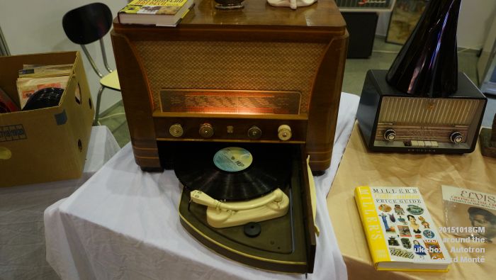 DSC06359- Rock around the jukebox - Autotron - 18okt2015 - foto GerardMontE web DSC06359- Rock around the jukebox - Autotron - 18okt2015 - foto GerardMontE web